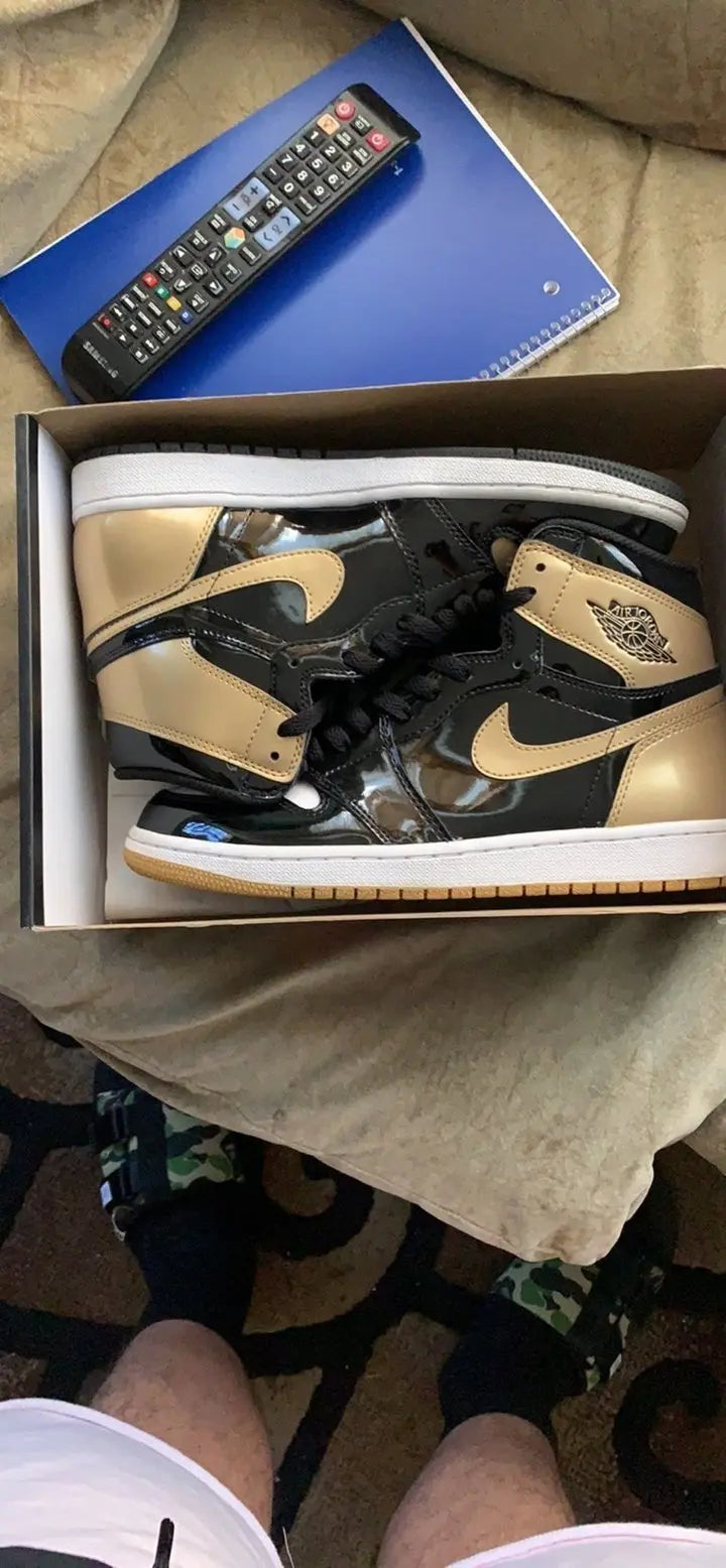 Nike Air Jordan 1 Retro High Top 3 Gold Toe Women’s Sneakers Metroutfits