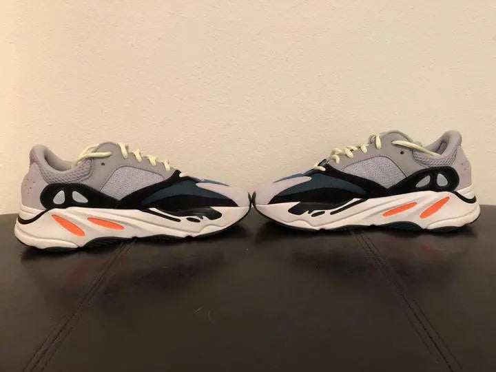 Adidas Yeezy 700 Men's Sneaker Multicolor Metroutfits