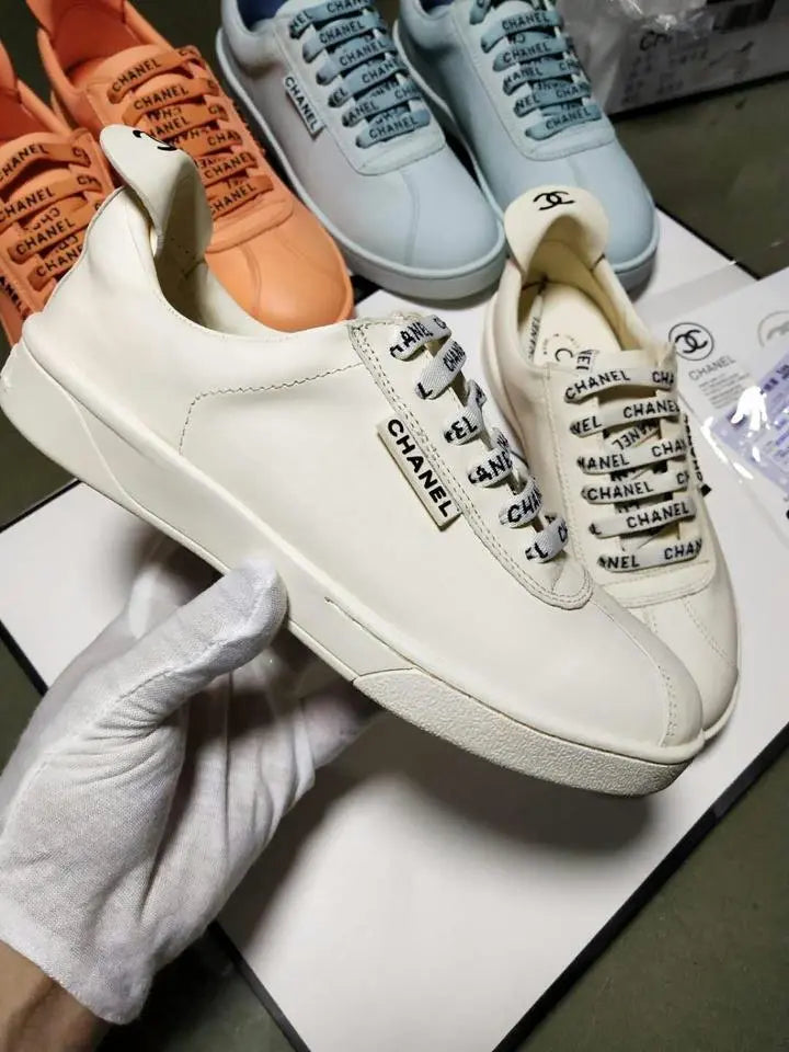 Chanel Women's Sneaker White Metroutfits
