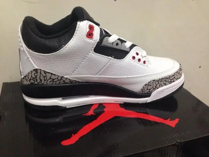 Air Jordan Retro 3 Sneakers White Black Metroutfits
