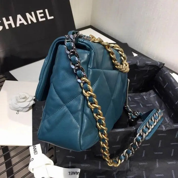 Chanel Crossbody Bag – Chanel 19 Flap Bag 26 cm Metroutfits