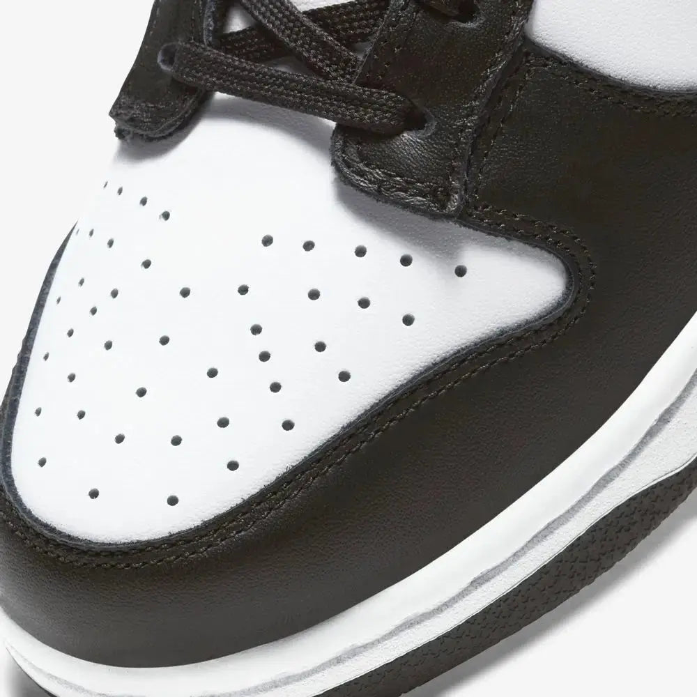 Nike Dunk Low Sneaker “White Black Panda” Edition Metroutfits