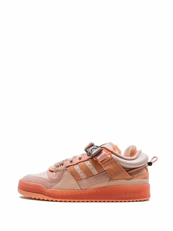 ADIDAS - Forum Low Easter Egg de adidas x Bad Bunny Metroutfits