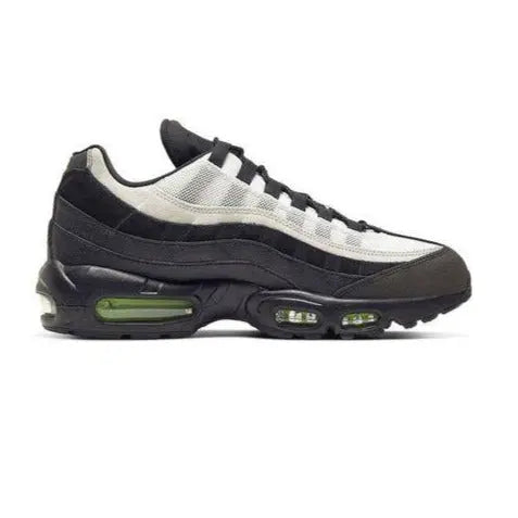 Nike AirMax 95 Sneakers New with Tag and Box Unisex Metroutfits