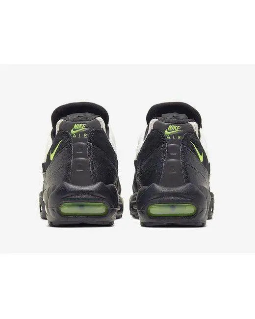 Nike AirMax 95 Sneakers New with Tag and Box Unisex Metroutfits