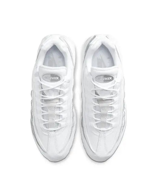 Nike AirMax 95 Unisex Sneakers – New with Tags & Box Metroutfits