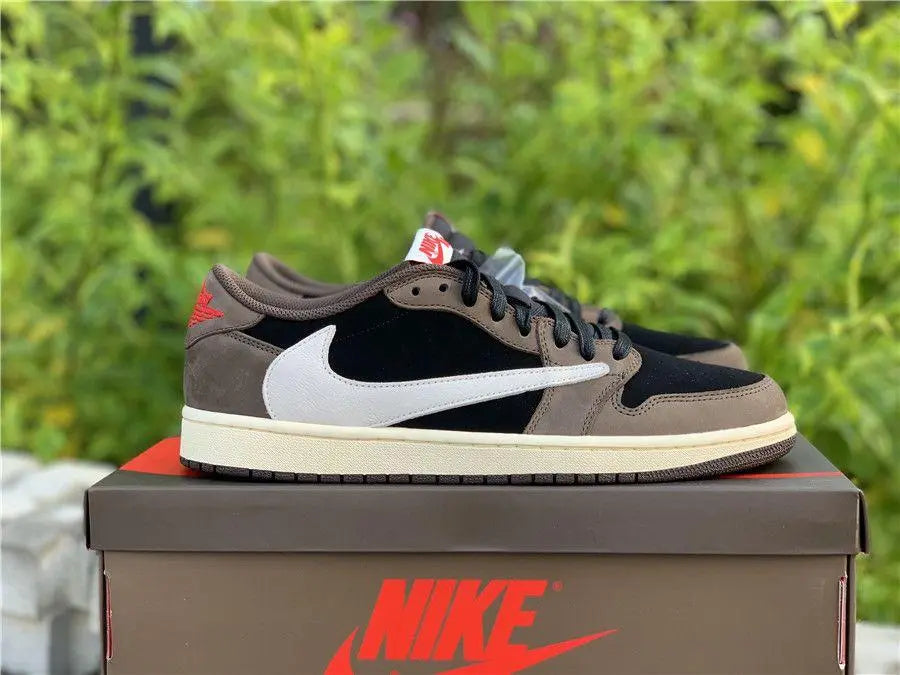 Jordan AJ1 Low Travis Scott Retro Sneakers New with Tag & Box Metroutfits